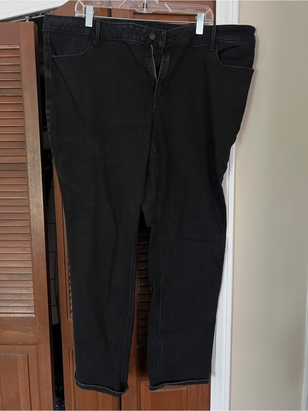 Classic Black Womens Jeans - Straight Fit size 20 old navy